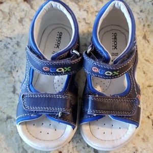 Geox toddler sandals sz 25/8.5